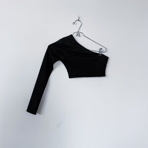 3/$20⚡️ Pretty Little Thing Black Long Sleeve One Shoulder Cropped Ribbed Top